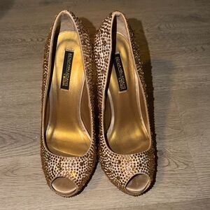 Elegant Gold Embellished Peep-Toe Heels